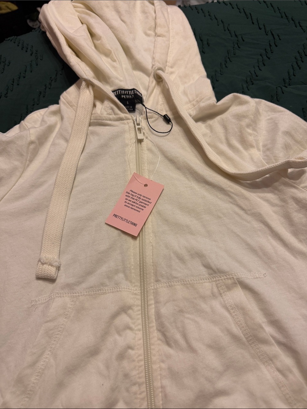 PrettyLittleThing Cream Zip-Up Hoodie
